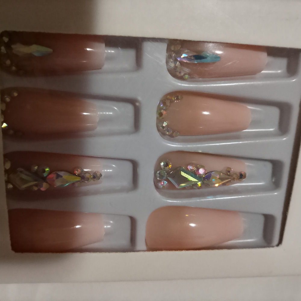 Embellished False Nails with Rhinestones